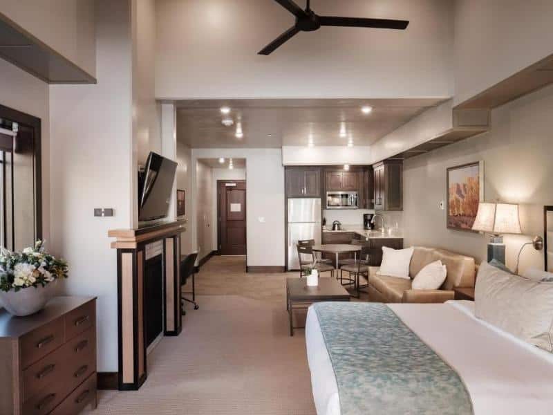 Guest room at Cable Mountain Lodge in Springdale UT