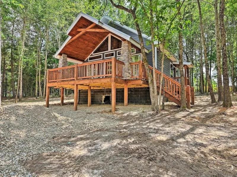 Exterior of Modern Couples Retreat - Luxury Cabin in Broken Bow