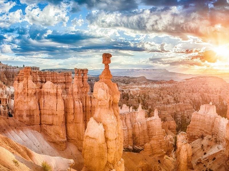 Hoodoos in Bryce Canyon - an essential stop on any Utah National Parks Road Trip
