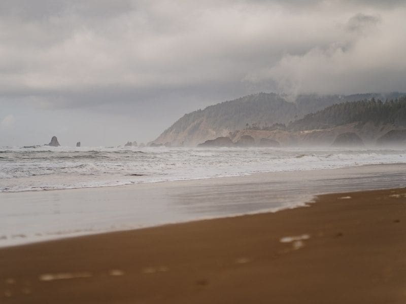 Coastal scene in Seaside, OR.