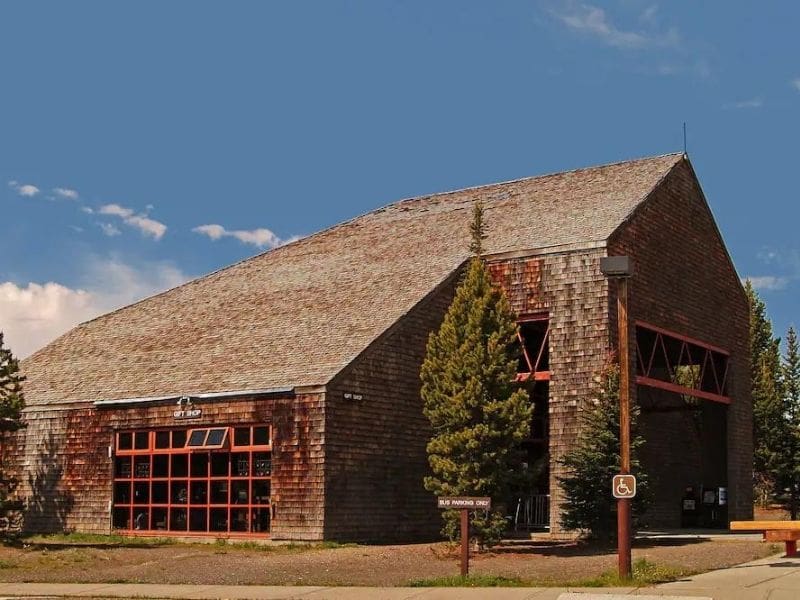 Exterior view of Grant Village Lodge in Yellowstone National Park