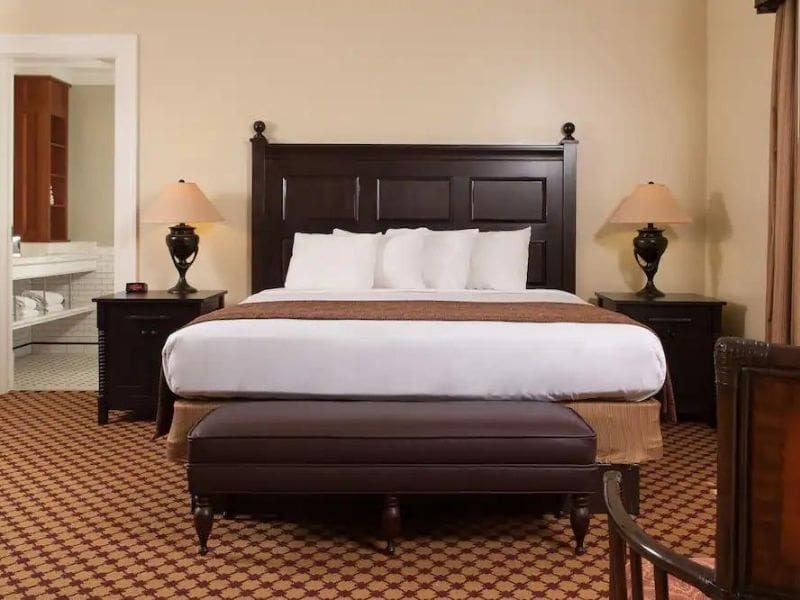 King room at Lake Hotel and Cabins in Yellowstone National Park