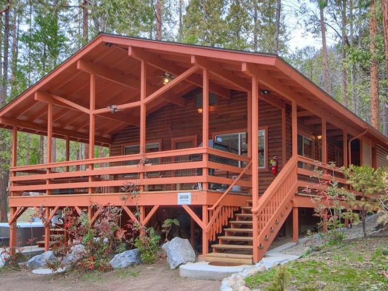 Yosemite Pet Friendly Cabin Rental