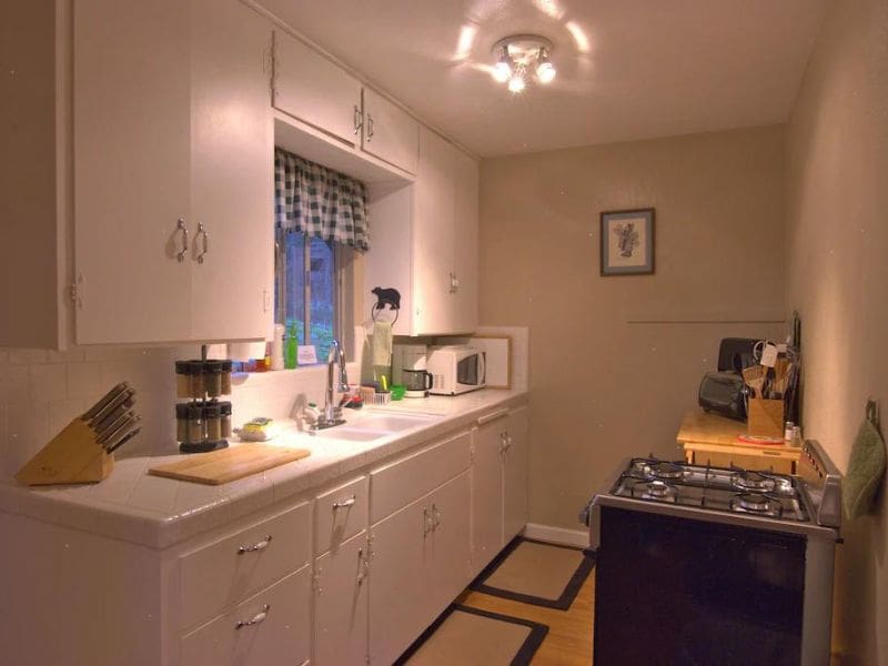 Small kitchen at cabin rental in Fish Camp near Yosemite