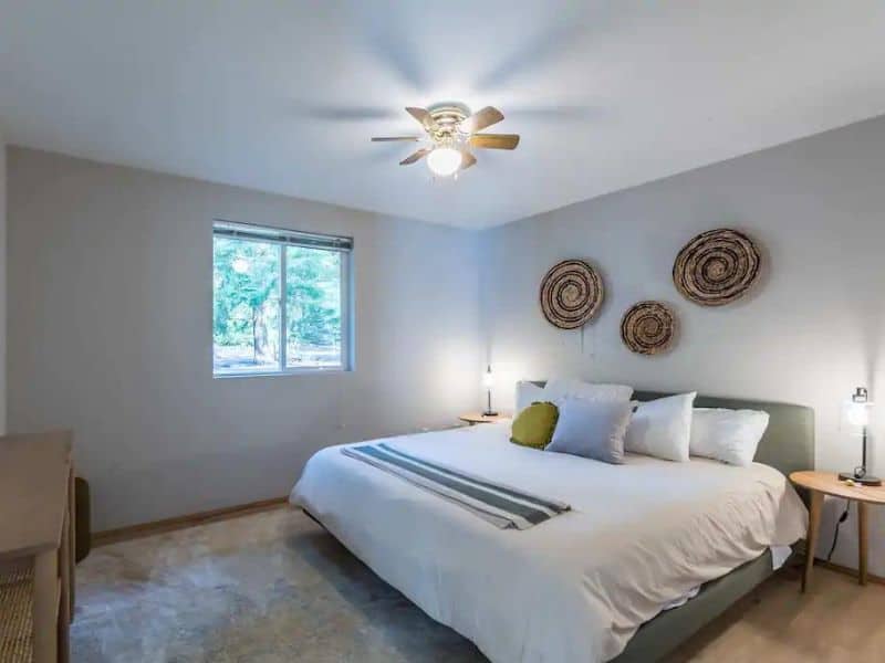 Simple king bedroom with ceiling fan